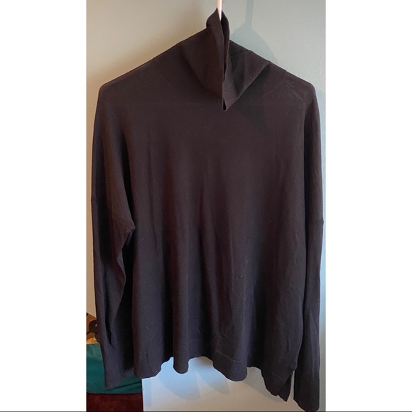 J.Crew Merino Swing Turtleneck - Picture 1 of 3